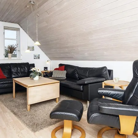 12 Person Holiday In Fan Holiday home